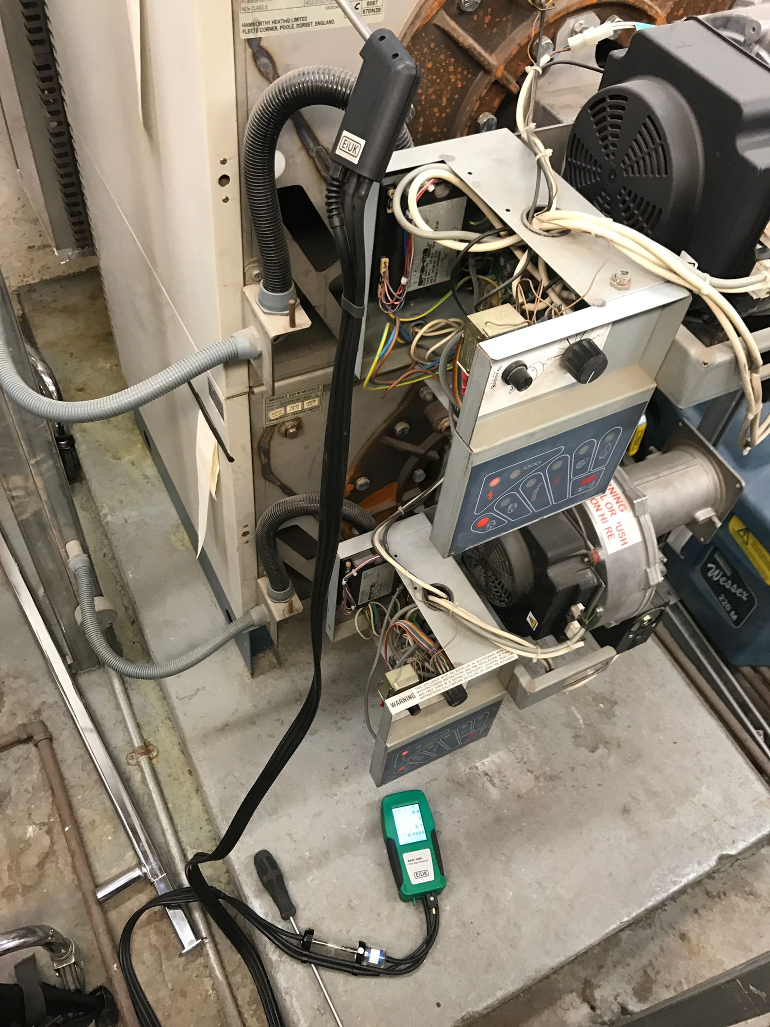 gas safe registered engineer near me Golborne, WA3